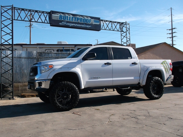 toyota tundra with 6 inch lift kit #7